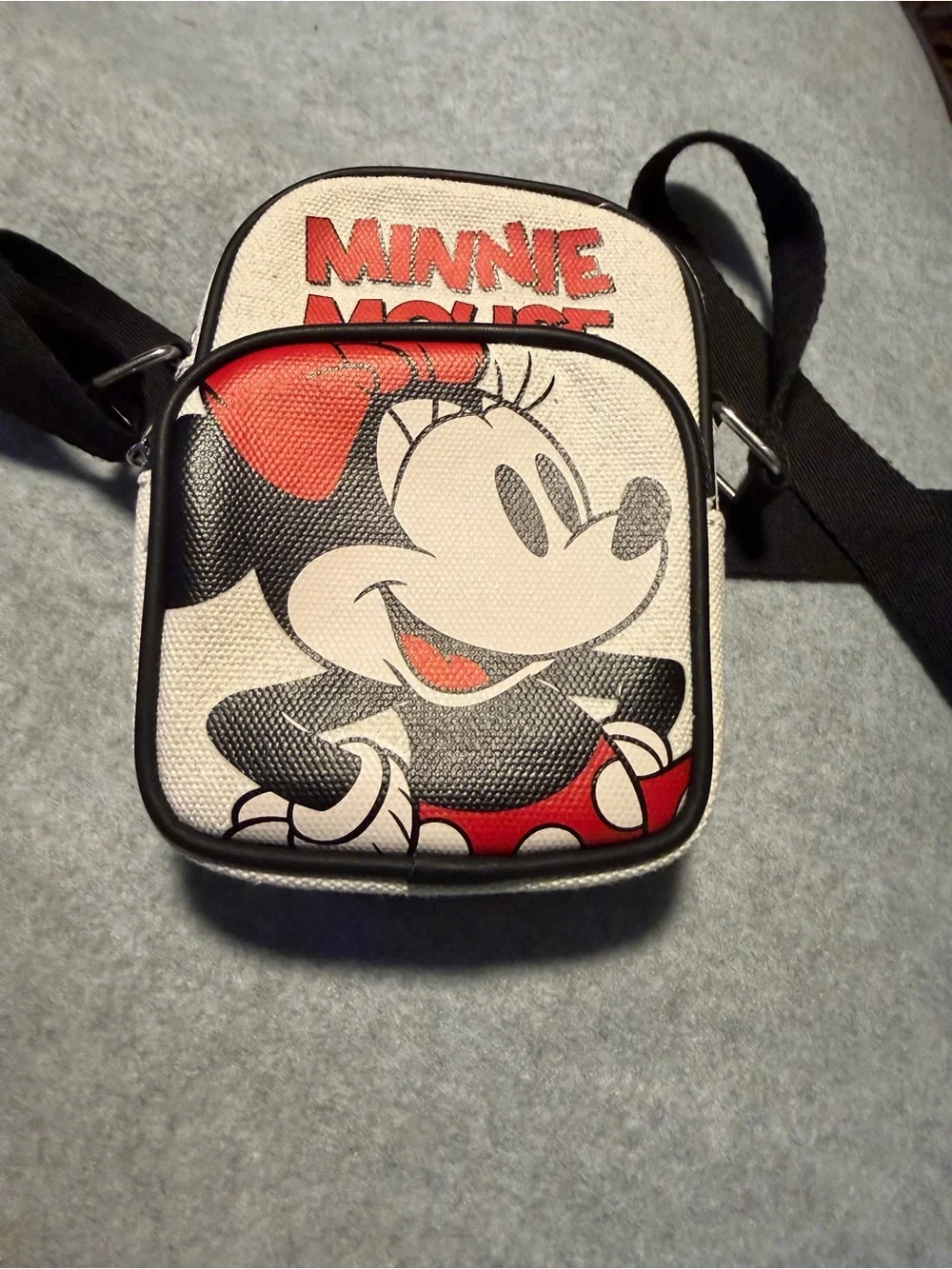 Disney Minnie Mouse Kids Crossbody Bag in Red, Black, White